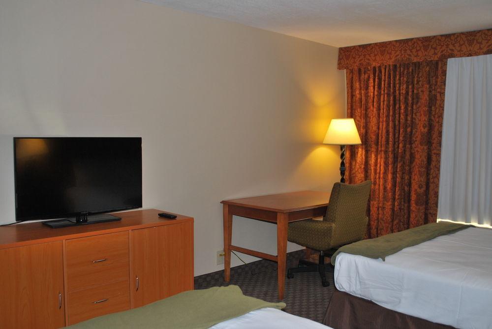Rodeway Inn Duncanville Exterior foto